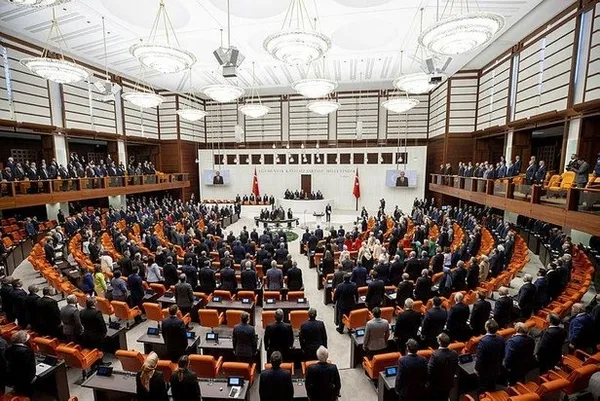 TBMM'de CHP-HDP ittifakı! Başkan Erdoğan Genel Kurul'a girince ayağa kalkmadılar - 3