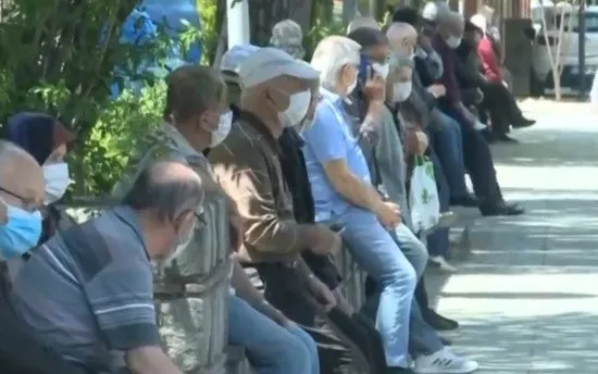 Yaşa takılan herkes emekli olabilecek mi? Merak edilen sorular yanıt buldu | SON DAKİKA EYT HABERLERİ
