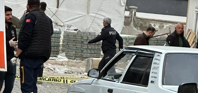 Sokakta tartıştığı husumetlilerini tabancayla vurdu: 1 ölü, 1 yaralı