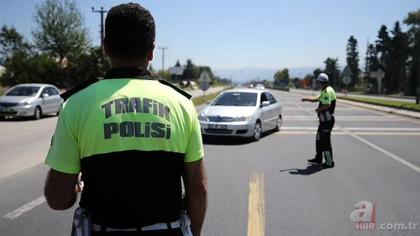 TRAFİĞE KAPALI YOLLAR LİSTESİ 27 NİSAN 2025 | İstanbul'da hangi yollar saat kaça kadar kapalı? Yenikapı-Galata-Sirkeci... 4