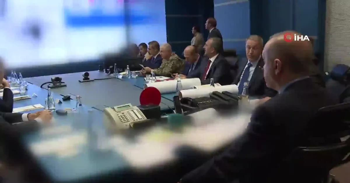 Son dakika: Başkan Erdoğan'dan Barış Pınarı Harekatı'nı yöneten komutanlara mesaj