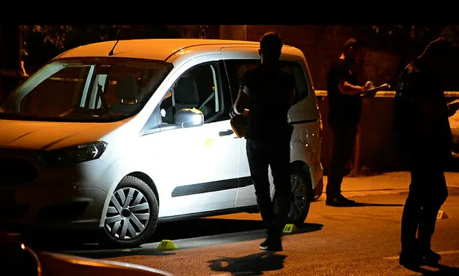 İzmir'de korkunç olay! Trafik cezasını ödemeyen akrabasını bıçaklayarak öldürdü - 2