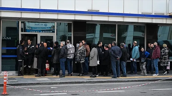 sgk-mesai-saatleri-2023-sgk-hafta-sonu-calisiyor-mu-4-mart-cumartesi-gunu-acik-mi-eyt-basvurusu-yarin-yapilir-1677849776216.jpg SGK hafta sonu çalışıyor mu, 4 Mart Cumartesi günü açık mı? SGK MESAİ SAATLERİ 2023 | EYT başvurusu yarın yapılır mı? - 2