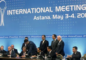 Suriye'de 'çatışmasızlık bölgesi'ne imzalar atıldı