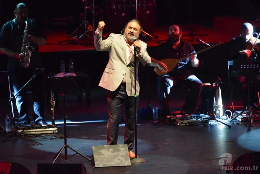 Volkan Konak'ın 34 yıllık eşi Selma Konak ilk kez anlattı! Acı haberi kızından öğrenmiş! 6