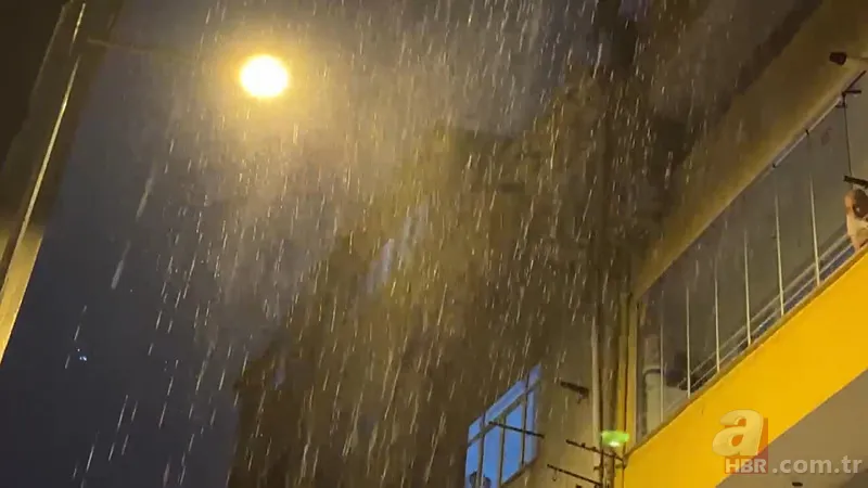 Marmara ve Kuzey Ege’de fırtına alarmı: Meteoroloji çatı uçması riskine karşı uyardı 2