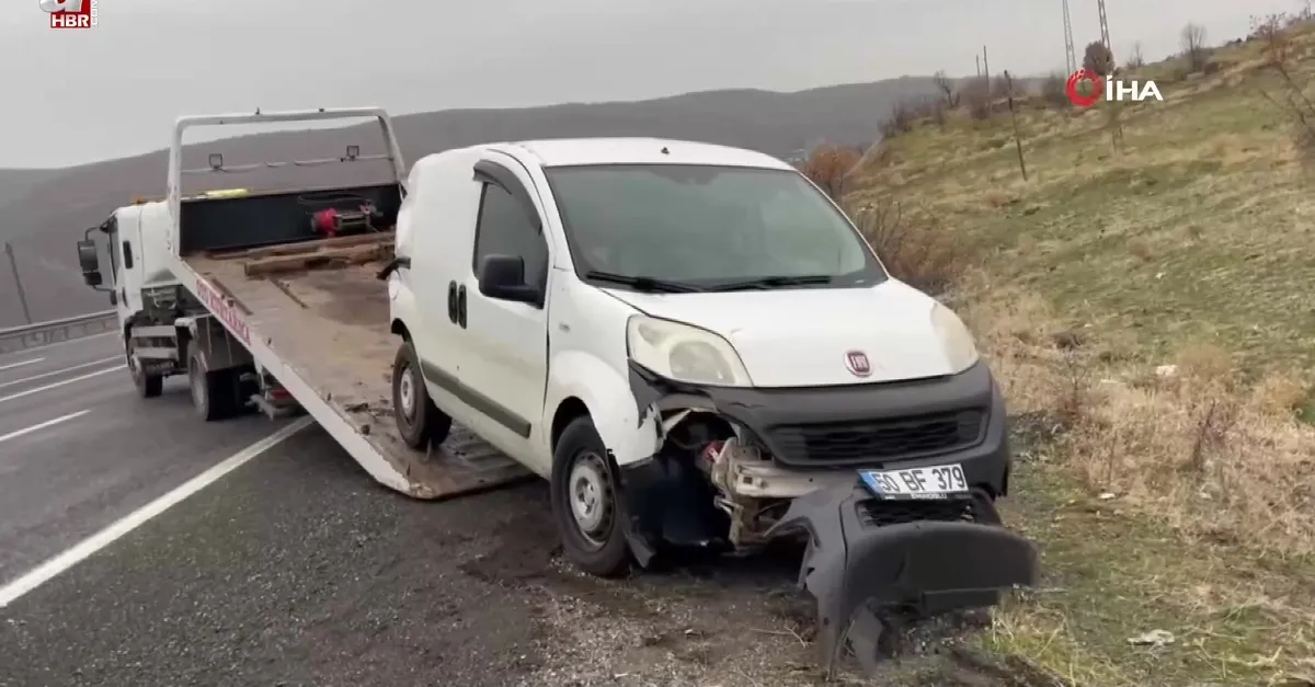 Bingöl trafik kazası: 2 yaralı