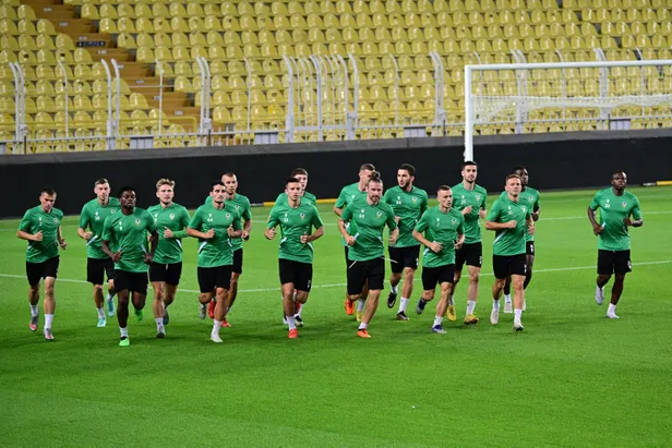 FB-Zimbru maçı ne zaman, hangi kanalda, saat kaçta? Fenerbahçe-Zimbru Konferans Ligi maçı şifresiz mi yayınlanacak? Muhtemel 11’ler