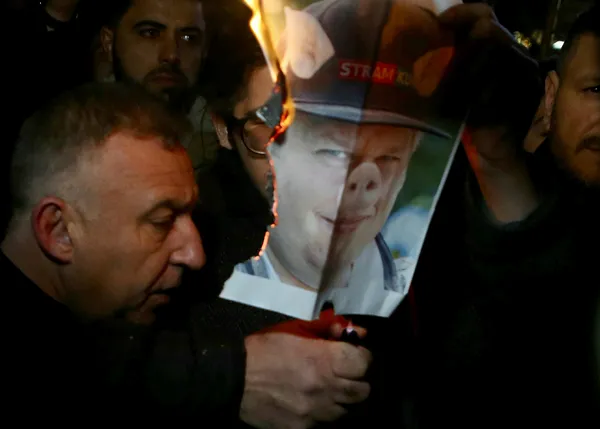 baskan-erdogan-nato-kapilarini-kapatti-isvec-gundemine-bomba-gibi-dustu-kristersson-hukumeti-enkaz-halinde-1674979245718.jpg Başkan Erdoğan NATO kapılarını kapattı! İsveç gündemine bomba gibi düştü: Kristersson hükümeti enkaz halinde - 1