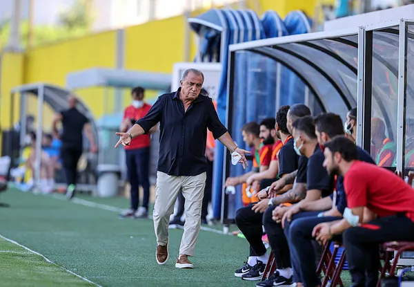 galatasaray-teknik-direktoru-fatih-terimden-transfer-aciklamasi-1625948489240.jpg Galatasaray Teknik Direktörü Fatih Terim'den transfer açıklaması - 1