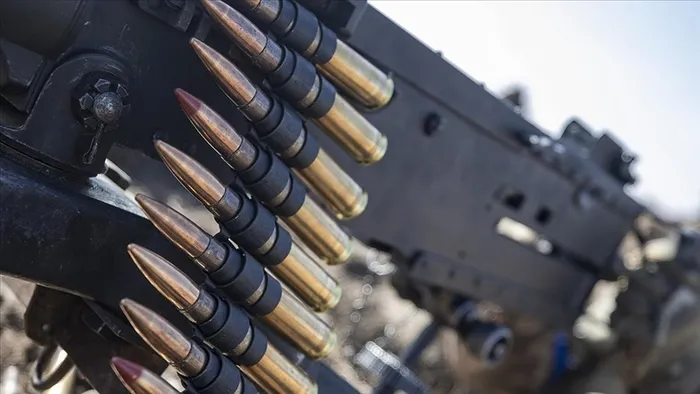 abdden-kriz-bolgelerine-silah-yagmuru-sicak-bolgeleri-kapsayan-kuresel-satis-agi-1769292330040.jpg ABD Başkanı Trump, 13-16 Mayıs 2025’te Orta Doğu turunda Suudi Arabistan, Katar ve BAE ile savunma işbirliği anlaşmaları imzaladı (AA)