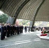 Erdoğandan referandum sonrası mezar ziyaretleri