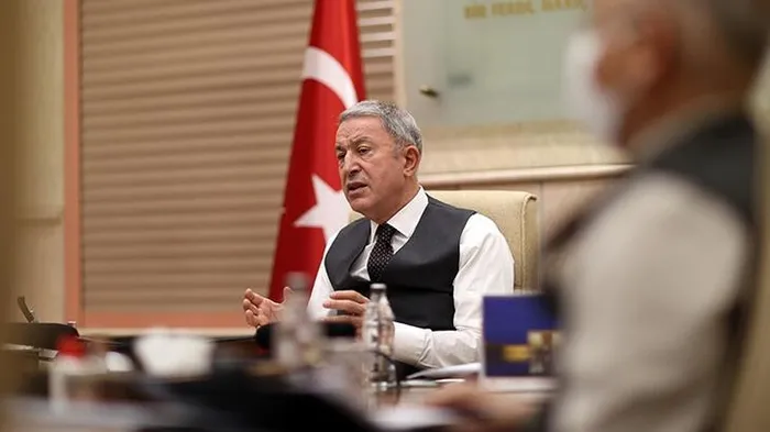 Son dakika: Milli Savunma Bakanı Hulusi Akar'dan Yunanistan'a tepki: Saldırgan söylem ve eylemler içinde - 1