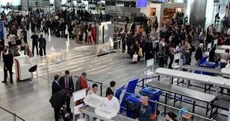 Açık Kapıda ilk ’çatlak’