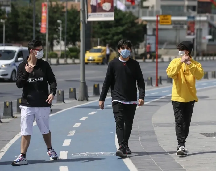Hazine ve Maliye Bakanı Berat Albayrak’tan sokaklarımız gençlerimizle çok daha güzel mesajı