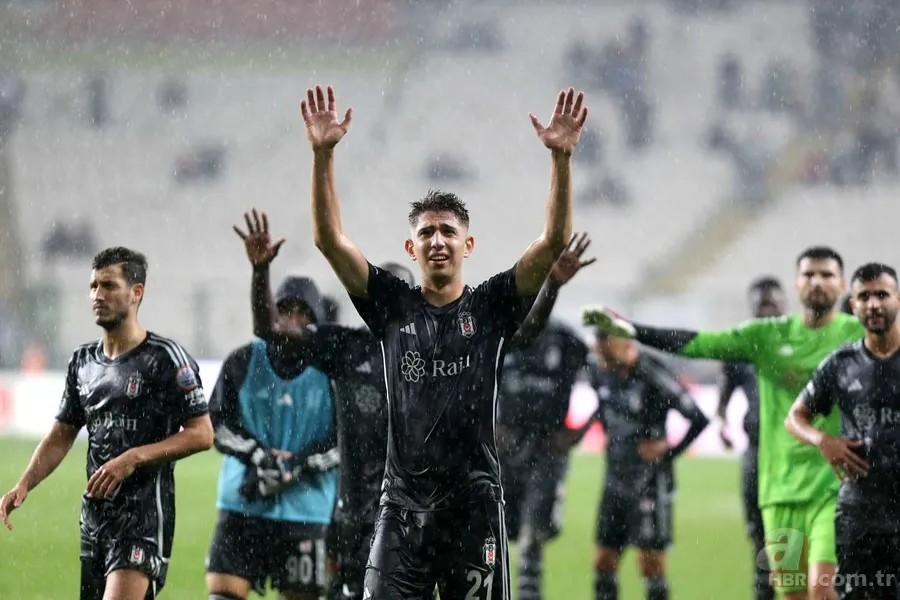 Beşiktaş'ta Van Bronckhorst o isimlerin biletini kesti! 5 yolcu birden 5