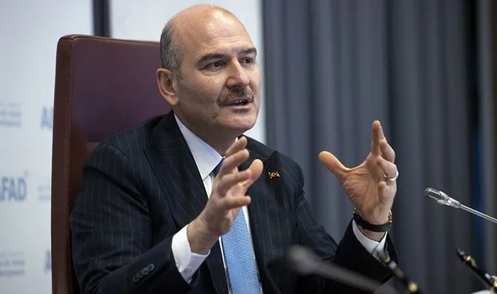 Son dakika: İçişleri Bakanı Süleyman Soylu açık açık uyardı: Bunu kim yaparsa ikametini iptal ederim, acımam - 2