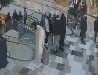 O futbolcuya AVM'de silah çekildi