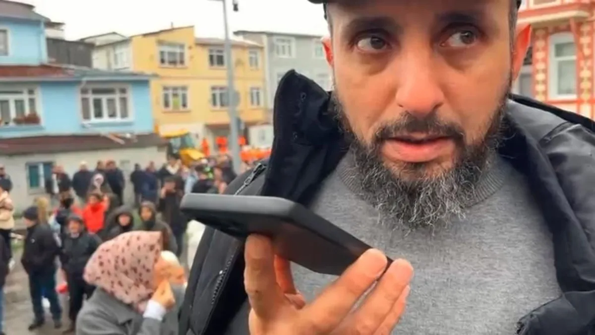 Enkaz altındaki yakınıyla telefonda görüştü: Alo Faik iyi misin?