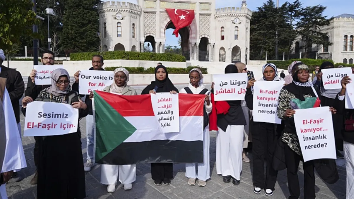 İstanbul'da Sudan'daki iç savaşı protesto etti