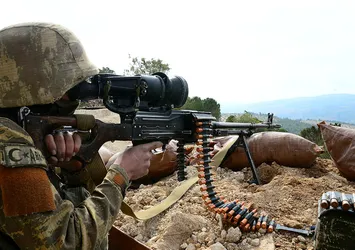 Sınırda çatışma: 1 uzman çavuş şehit