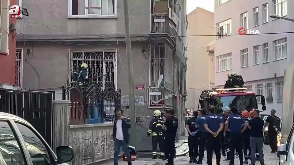 Boğazına bıçak dayadı evini ateşe verdi!