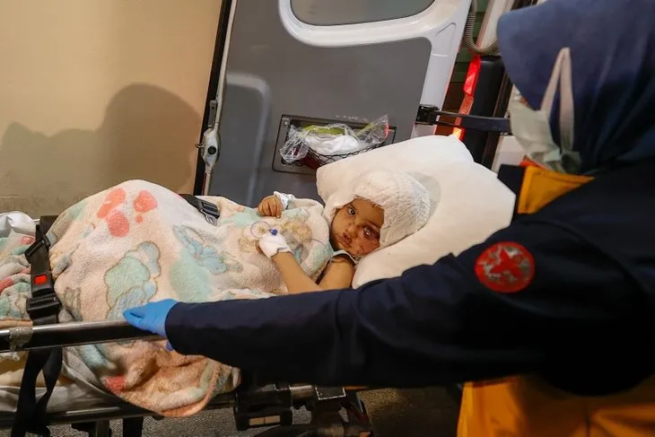 Gaziantep'te iki pitbulun dişleri arasında ölümden dönen Asiye Ateş'ten haber var! İlk sözleri bakın ne oldu