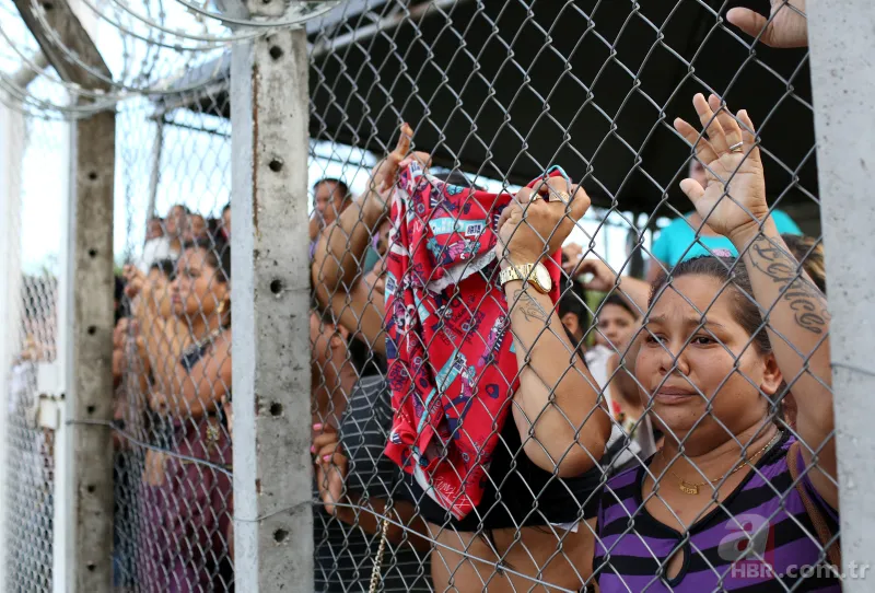 Şok fotoğraflar peş peşe geliyor! Onlarca ölü var... 17