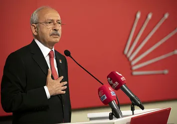 CHP'li belediyeler 'özel kalem'leri paraya boğdu!