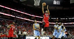 Anthony Davis’in 50 sayısı yetmedi