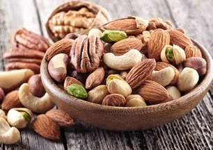 Uzmanlar açıkladı: Kuruyemiş neden tatlı isteğini kesiyor?