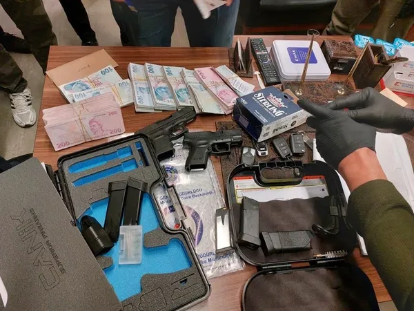 Devleti 25 milyar lira zarara uğrattılar! Operasyonun perde arkası belli oldu! Böyle lüks ve şatafat görülmedi