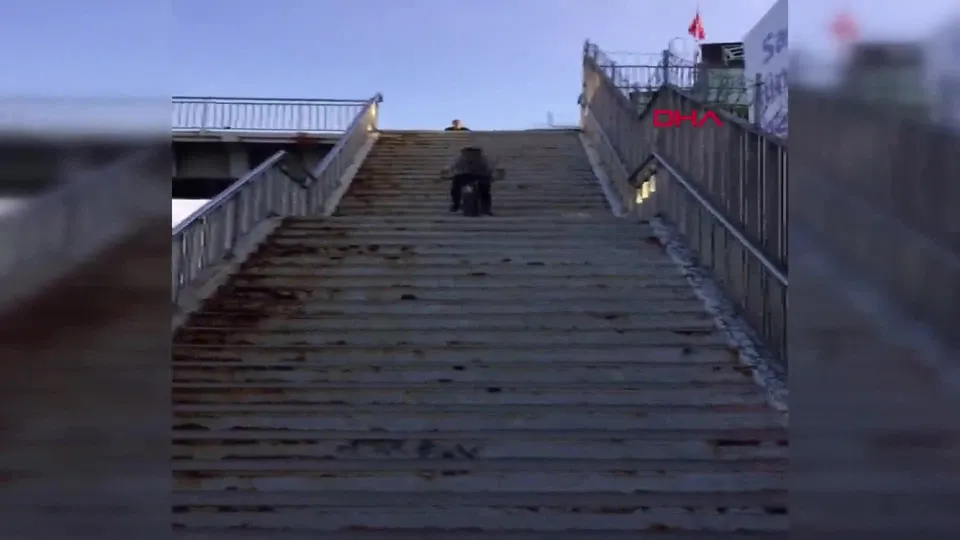 TikTok videosu uğruna canından oluyordu!