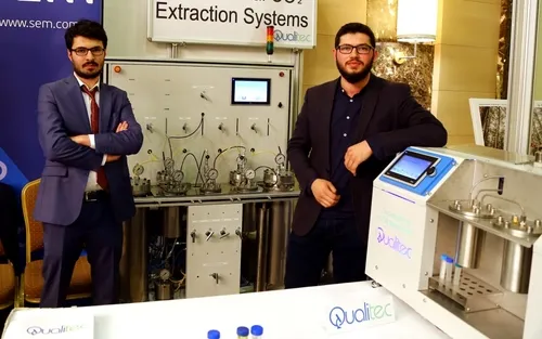 Yaptıkları makine naneden 'servet' çıkartıyor - 1
