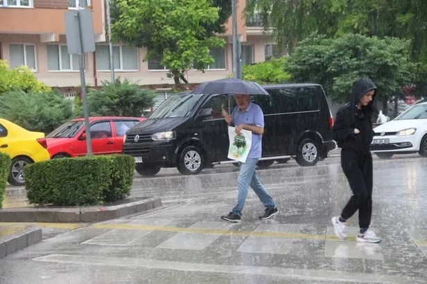 Ankara'da yarın okullar tatil mi? 13 Haziran Pazartesi Ankara'da okullar tatil mi oldu? Ankara Valiliği son dakika açıkladı... - 1