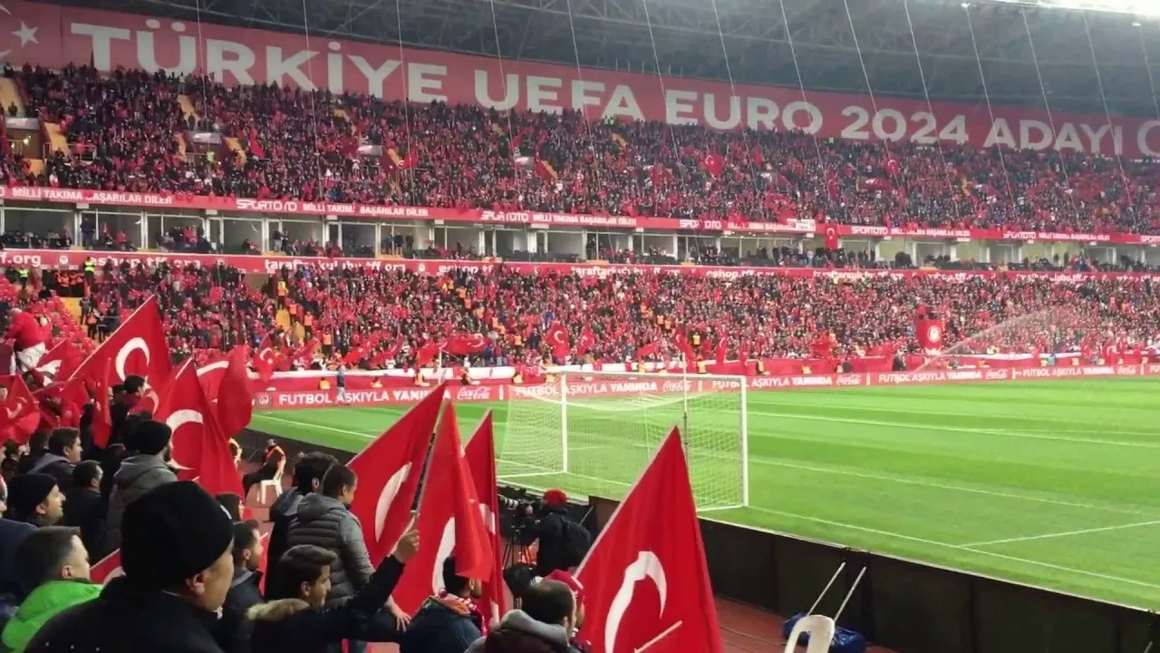 Son dakika: Seyircili maç ne zaman oynanacak | Nihat Özdemir'den flaş açıklamalar