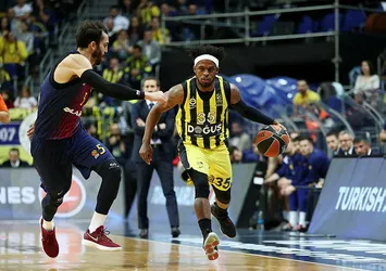 Fenerbahçe Doğuş, Barcelona'yı devirdi