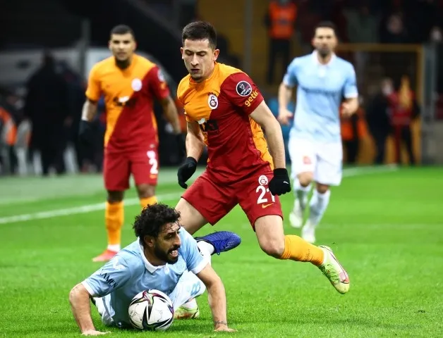 SON DAKİKA… Aslan evinde mutsuz! Galatasaray 1-1 Başakşehir MAÇ SONUCU ÖZET – Süper Lig 17. Hafta puan durumu - 1