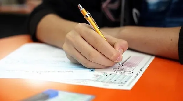 Son dakika: Başkan Erdoğan KPSS iptalinin detaylarını anlattı! Muhalefete yüklendi: Boşta bulunsak bunu seçime kadar satacaklardı