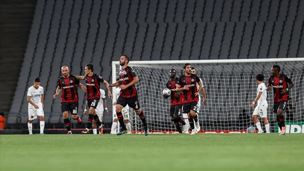 fenerbahce-karagumruk-macinda-muhtemel-11ler-fenerbahce-karagumruk-maci-ne-zaman-saat-kacta-hangi-kanalda-1665307240837.jpg Fenerbahçe-Karagümrük maçında MUHTEMEL 11'LER! Fenerbahçe-Karagümrük maçı ne zaman, saat kaçta, hangi kanalda? - 6
