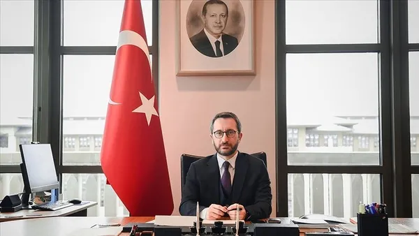 İletişim Başkanı Fahrettin Altun paylaştı: 6 eser bir arada! Tek bir kare hizmet siyaseti nedir anlatmaya yetiyor