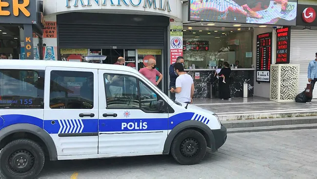 İstanbul’da "Nace kodumuz var" diyen döviz bürosu cezadan kurtulamadı - 2