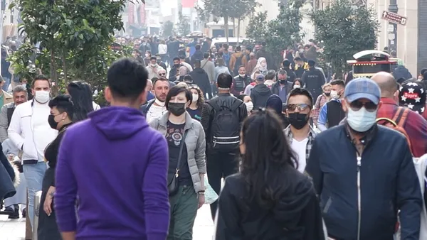 Koronavirüs vaka sayılarında artış nedeni ’pes’ dedirtti!