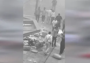 AVM'de patlama oldu: 3 can kaybı, 17 yaralı