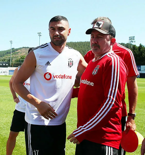 Burak Yılmaz Beşiktaş'a veda etti - 1