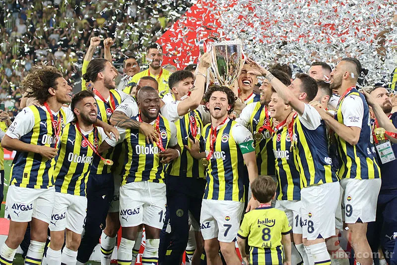 61. Ziraat Türkiye Kupası'nı Fenerbahçe kaldırdı 14