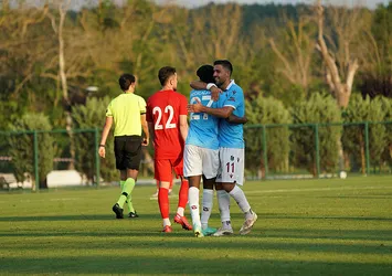 Trabzonspor, Ümraniyespor'u 5-3 mağlup etti
