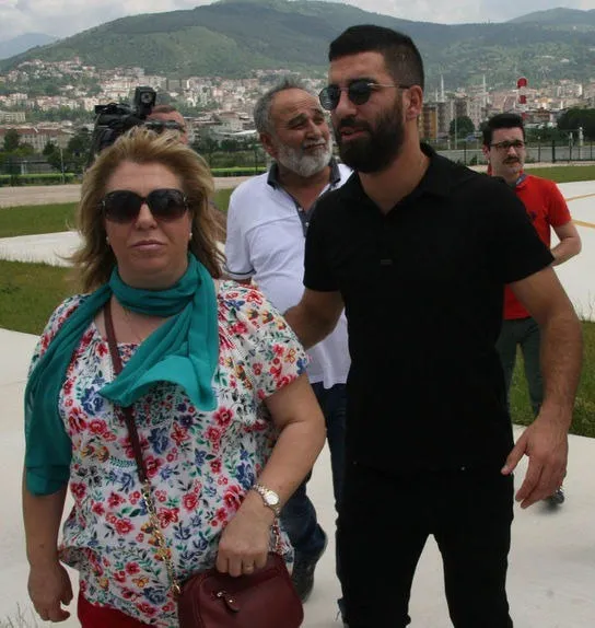 Son dakika: Arda Turan'ın babaevi kaçak çıktı! Annesi Yüksel Turan 5 yıl hapisle yargılanacak - 3