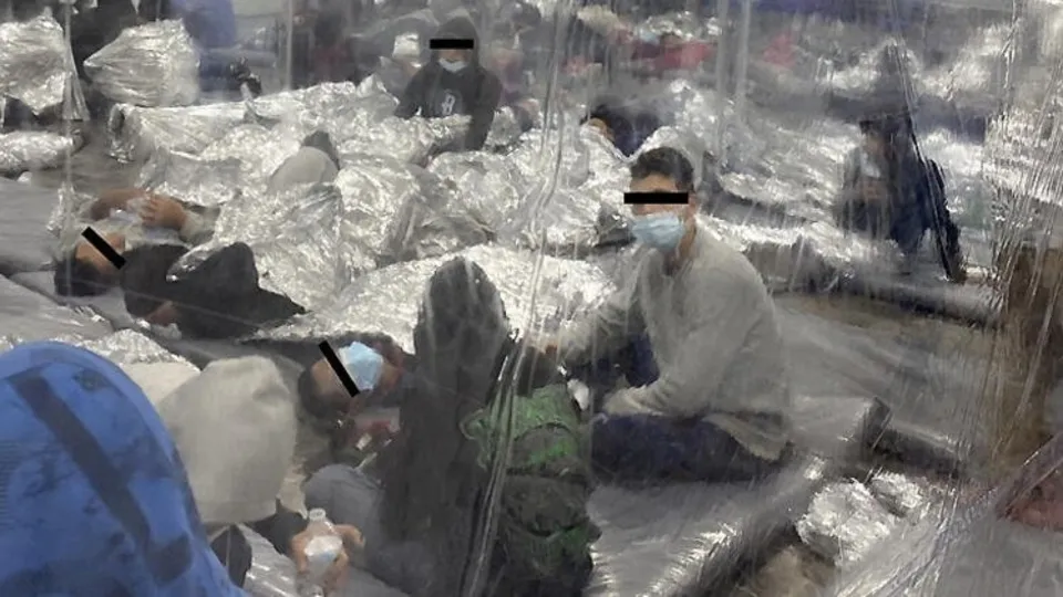 Son dakika | ABD'de göçmenlere karşı insafsız tutum! Dünyayı şoke eden görüntüler