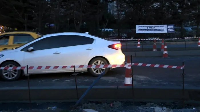 CHP'li İBB'nin Esenyurt'taki kavşak çalışması kazalara neden oldu! Vatandaşlar isyan etti: Bubi tuzağı gibi - 5